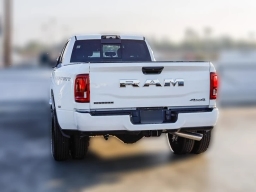 Ram 3500 Big Horn 4x4 Crew Cab 8' Box 2026