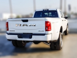 Ram 3500 Big Horn 4x4 Crew Cab 8' Box 2026