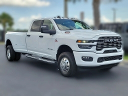 Ram 3500 Big Horn 4x4 Crew Cab 8' Box 2026