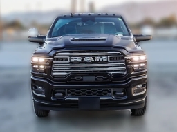 Ram 3500 Laramie 4x4 Crew Cab 8' Box 2026