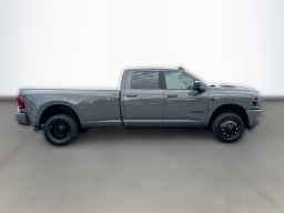 Ram 3500 Laramie 4x4 Crew Cab 8' Box 2026