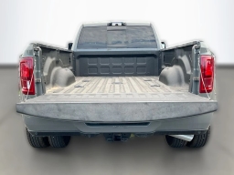 Ram 3500 Laramie 4x4 Crew Cab 8' Box 2026