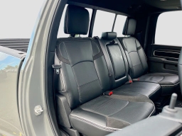 Ram 3500 Laramie 4x4 Crew Cab 8' Box 2026