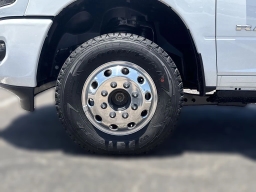 Ram 3500 Laramie 4x4 Mega Cab 6'4" Box 2026