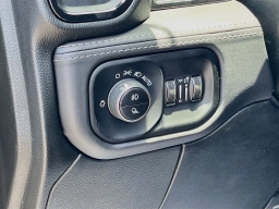 Ram 3500 Limited 4x4 Crew Cab 8' Box 2026