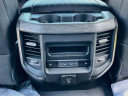 Ram 3500 Limited 4x4 Crew Cab 8' Box 2026