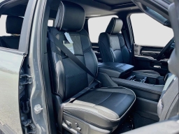 Ram 3500 Limited 4x4 Crew Cab 8' Box 2026