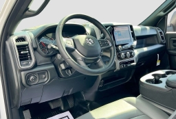 Ram 2500 Tradesman 4x4 Reg Cab 8' Box 2026