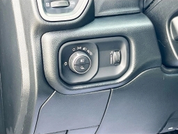 Ram 2500 Tradesman 4x4 Reg Cab 8' Box 2026