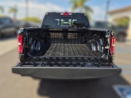 Ram 1500 Big Horn 4x2 Crew Cab 5'7" Box 2026
