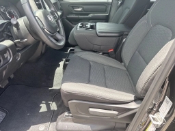 Ram 1500 Tradesman 4x2 Crew Cab 5'7" Box 2026