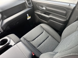 Ram 1500 Tradesman 4x2 Crew Cab 5'7" Box 2026