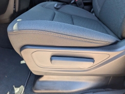 Ram 1500 Tradesman 4x2 Crew Cab 5'7" Box 2026