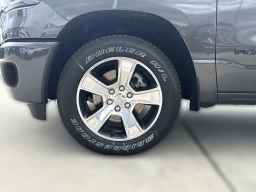 Ram 1500 Express 4x2 Crew Cab 5'7" Box 2026