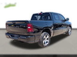 Ram 1500 Express 4x2 Crew Cab 5'7" Box 2026