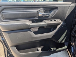 Ram 1500 Express 4x2 Crew Cab 5'7" Box 2026