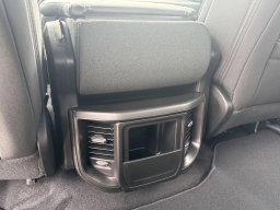 Ram 1500 Express 4x2 Crew Cab 5'7" Box 2026