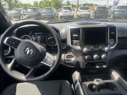 Ram 1500 Express 4x4 Crew Cab 5'7" Box 2026