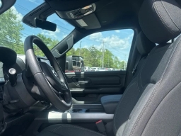 Ram 1500 Express 4x4 Crew Cab 5'7" Box 2026