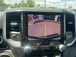 Ram 1500 Express 4x4 Crew Cab 5'7" Box 2026
