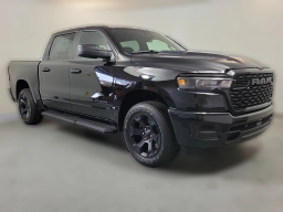 Ram 1500 Express 4x4 Crew Cab 5'7" Box 2026