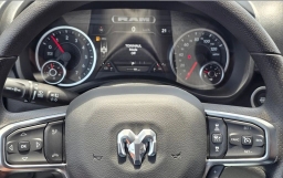 Ram 1500 Express 4x4 Crew Cab 5'7" Box 2026
