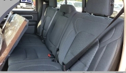 Ram 1500 Big Horn 4x4 Crew Cab 5'7" Box 2026
