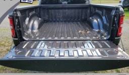 Ram 1500 Big Horn 4x4 Crew Cab 5'7" Box 2026