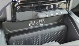Ram 1500 Big Horn 4x4 Crew Cab 5'7" Box 2026