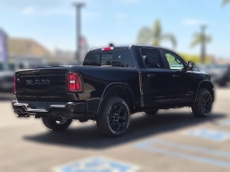 Ram 1500 Big Horn 4x4 Crew Cab 5'7" Box 2026