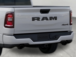 Ram 1500 Express 4x4 Crew Cab 5'7" Box 2026