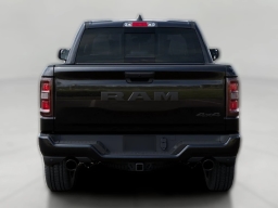 Ram 1500 Express 4x4 Crew Cab 5'7" Box 2026