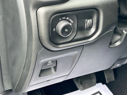 Ram 1500 Tradesman 4x4 Crew Cab 5'7" Box 2026