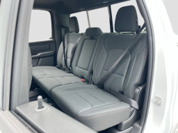 Ram 1500 Tradesman 4x4 Crew Cab 5'7" Box 2026
