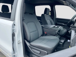 Ram 1500 Tradesman 4x4 Crew Cab 5'7" Box 2026