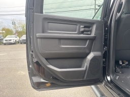 Ram 2500 Black Express 4x4 Crew Cab 6'4" Box 2026