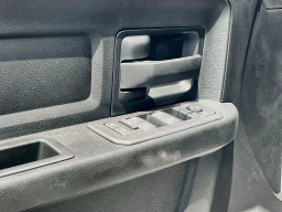 Ram 2500 Tradesman 4x4 Crew Cab 6'4" Box 2026