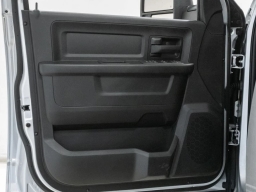 Ram 2500 Black Express 4x4 Crew Cab 6'4" Box 2026