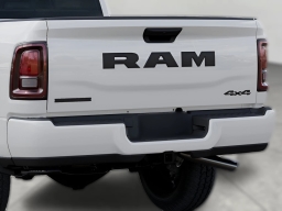 Ram 2500 Big Horn 4x4 Crew Cab 6'4" Box 2026