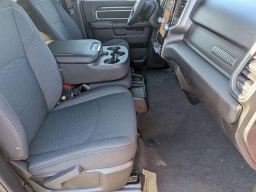 Ram 2500 Big Horn 4x4 Crew Cab 6'4" Box 2026