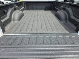 Ram 2500 Tradesman 4x4 Crew Cab 8' Box 2026