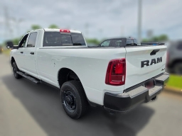 Ram 2500 Tradesman 4x4 Crew Cab 8' Box 2026