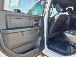 Ram 2500 Tradesman 4x4 Crew Cab 8' Box 2026