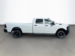 Ram 2500 Tradesman 4x4 Crew Cab 8' Box 2026