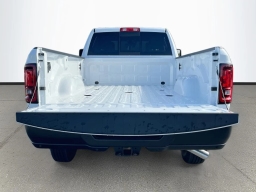 Ram 2500 Tradesman 4x4 Crew Cab 8' Box 2026