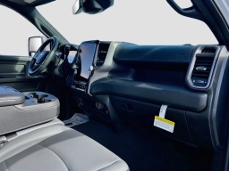 Ram 2500 Tradesman 4x4 Crew Cab 8' Box 2026