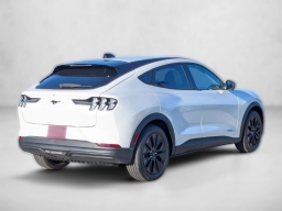 Ford Mustang Mach-E Select RWD 2026