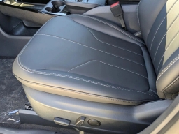 Ford Mustang Mach-E Select RWD 2026