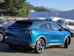 Ford Mustang Mach-E Select RWD 2026