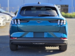 Ford Mustang Mach-E Select RWD 2026